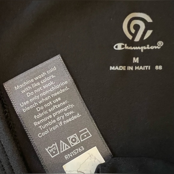 4 Athletic/Yoga Tops - 3 Black, 1 Orange - Like New - Picture 4 of 14